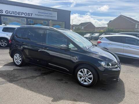 Volkswagen Touran 2.0 TDI SE Family DSG Euro 6 (s/s) 5dr - U80345