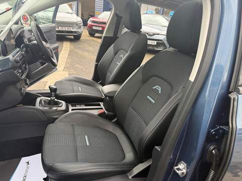 Ford Focus 1.0T EcoBoost MHEV Active X Edition Hatchback 5dr Petrol Manual Euro 6 (s/s) (125 ps) - U80351