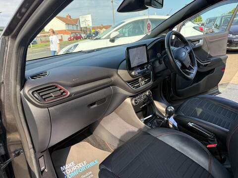 Ford Puma 1.0T EcoBoost MHEV ST-Line X First Edition SUV 5dr SUV 1.0 Manual Petrol - U80372