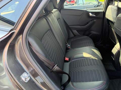 Ford Puma 1.0T EcoBoost MHEV ST-Line X First Edition SUV 5dr SUV 1.0 Manual Petrol - U80372