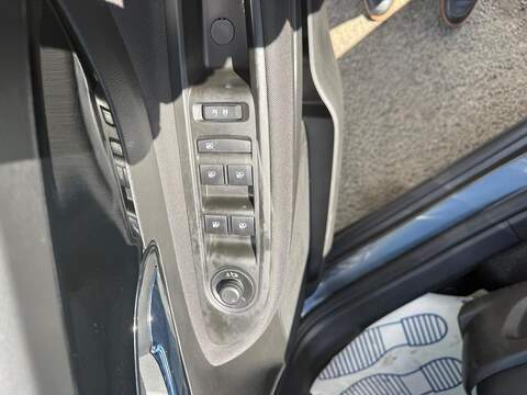 Vauxhall Mokka X i Turbo Active SUV 1.4 Manual Petrol - U80382