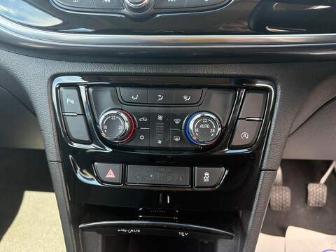 Vauxhall Mokka X i Turbo Active SUV 1.4 Manual Petrol - U80382