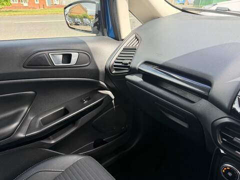 Ford EcoSport 1.0T EcoBoost Titanium Euro 6 (s/s) 5dr - U80392