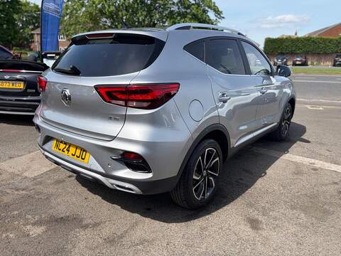 MG MG ZS 1.5 VTi-TECH Exclusive SUV 5dr Petrol Manual Euro 6 (s/s) (106 ps) - U80397