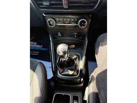 Ford EcoSport 1.0T EcoBoost ST-Line Euro 6 (s/s) 5dr - U80399