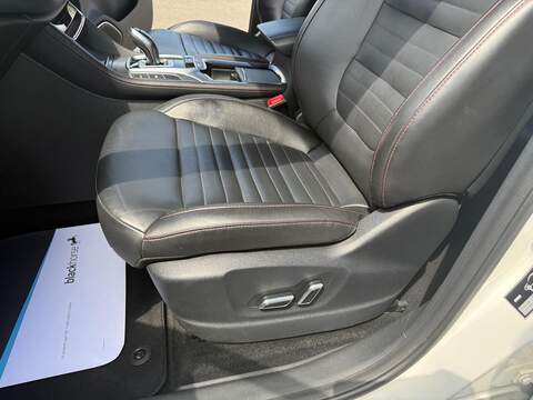 MG MG HS 1.5 T-GDI Exclusive DCT Euro 6 (s/s) 5dr - U80401
