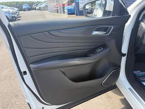 MG MG HS 1.5 T-GDI Exclusive DCT Euro 6 (s/s) 5dr - U80401
