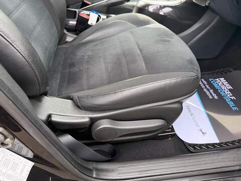 Nissan Juke Bose Personal Edition SUV 1.6 Automatic Petrol - U80407