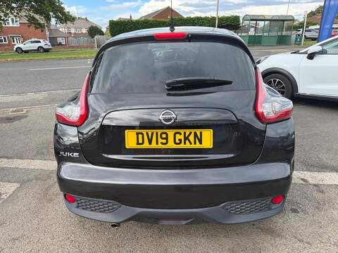 Nissan Juke Bose Personal Edition SUV 1.6 Automatic Petrol - U80407