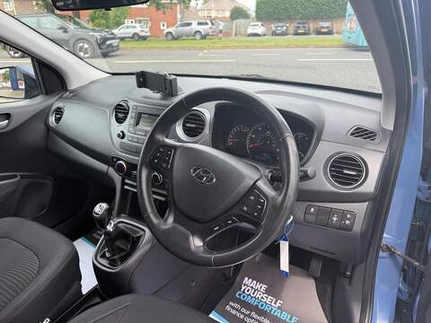 Hyundai i10 1.0 Premium Hatchback 5dr Petrol Manual Euro 6 (66 ps) - U80417
