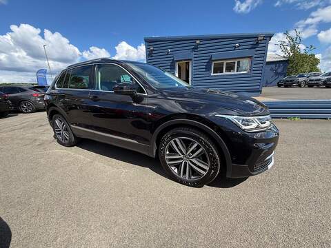 Volkswagen Tiguan 1.5 TSI Elegance DSG Euro 6 (s/s) 5dr - U80426