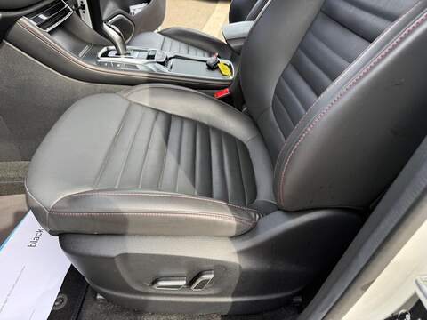 MG MG HS 1.5 T-GDI Trophy DCT Euro 6 (s/s) 5dr - U80427