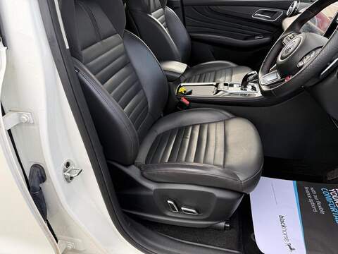 MG MG HS 1.5 T-GDI Trophy DCT Euro 6 (s/s) 5dr - U80427