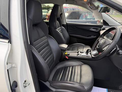 MG MG HS 1.5 T-GDI Trophy DCT Euro 6 (s/s) 5dr - U80427