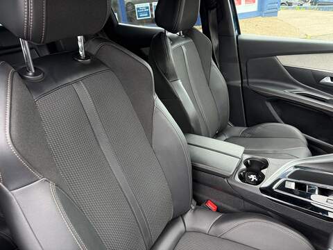 Peugeot 3008 1.5 BlueHDi GT EAT Euro 6 (s/s) 5dr - U80431