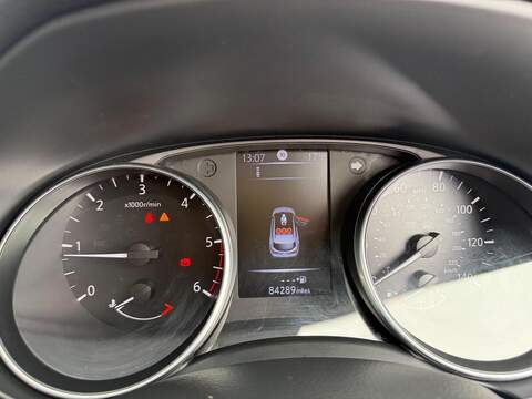 Nissan Qashqai 1.5 dCi N-Connecta SUV 5dr Diesel Manual Euro 6 (s/s) (110 ps) - U80434