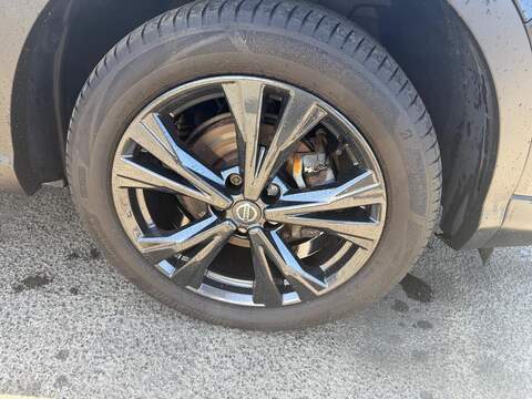 Nissan Qashqai 1.5 dCi N-Connecta SUV 5dr Diesel Manual Euro 6 (s/s) (110 ps) - U80434