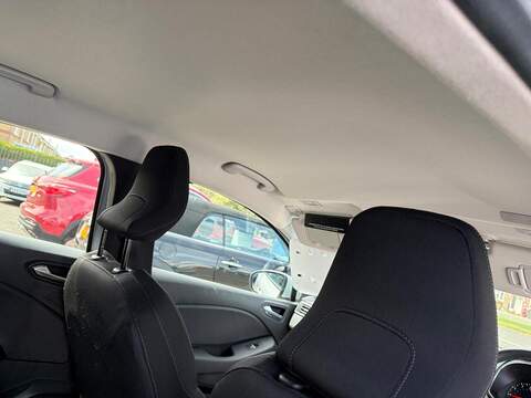 Renault Clio TCe Iconic Hatchback 1.0 Manual Petrol - U80436