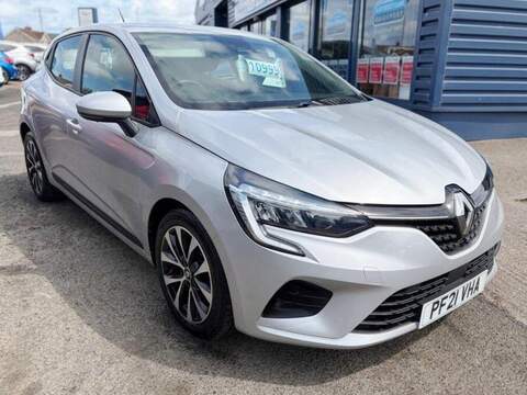 Renault Clio TCe Iconic Hatchback 1.0 Manual Petrol - U80436