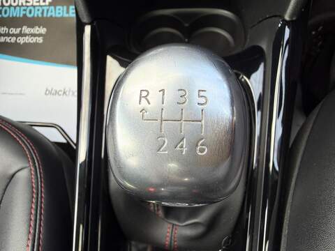 Peugeot 2008 1.5 BlueHDi GT Line SUV 5dr Diesel Manual 6 Spd Eu SUV 1.5 Manual Diesel - U80439