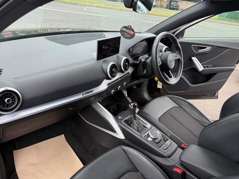 Audi Q2 1.5 TFSI CoD 35 S line S Tronic Euro 6 (s/s) 5dr - U80458
