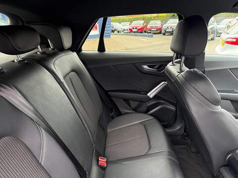 Audi Q2 1.5 TFSI CoD 35 S line S Tronic Euro 6 (s/s) 5dr - U80458