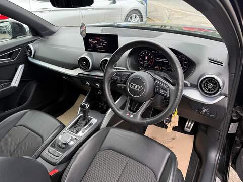 Audi Q2 1.5 TFSI CoD 35 S line S Tronic Euro 6 (s/s) 5dr - U80458