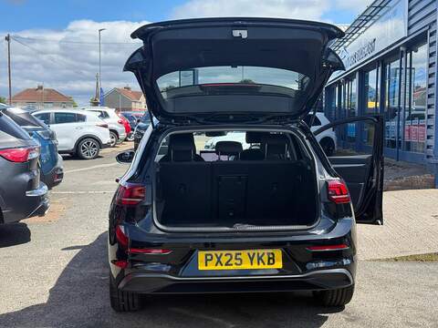 Volkswagen Golf 1.5 TSI Match Euro 6 (s/s) 5dr - U80460