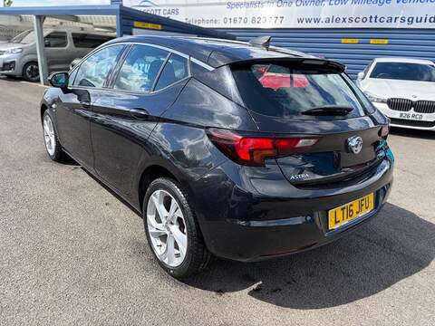Vauxhall Astra 1.4i Turbo SRi Nav Hatchback 5dr Petrol Auto Euro 6 (s/s) (150 ps) - U80462