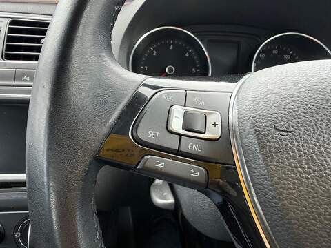 Volkswagen Polo 1.4 TDI BlueMotion Tech SE Hatchback 5dr Diesel Manual Euro 6 (s/s) (75 ps) - U80471
