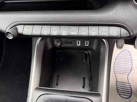 Jeep Avenger 1.2 Summit Euro 6 (s/s) 5dr - U80484