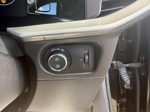 Vauxhall Mokka 1.2 Turbo Ultimate Euro 6 (s/s) 5dr - U80489