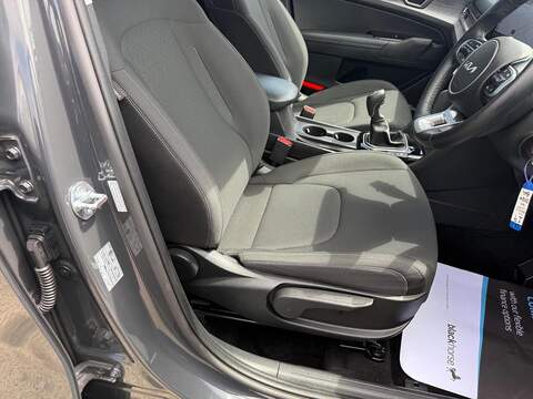 Kia Sportage 1.6 T-GDi MHEV 2 Euro 6 (s/s) 5dr - U80490