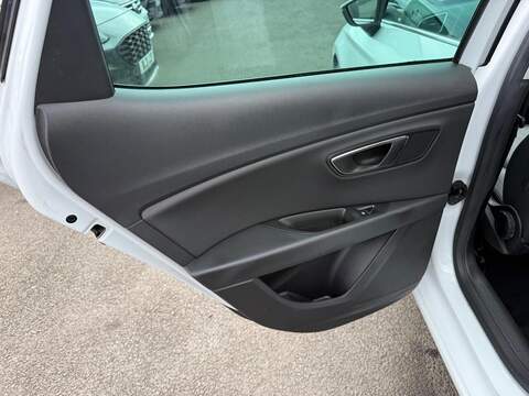 SEAT Leon 2.0 TDI XCELLENCE Technology Hatchback 5dr Diesel Manual Euro 6 (s/s) (150 ps) - U80508