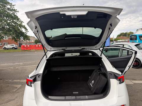 Vauxhall Mokka Electric 54kWh Ultimate Auto 5dr (Long Range) - U80514