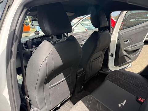 Vauxhall Mokka Electric 54kWh Ultimate Auto 5dr (Long Range) - U80514