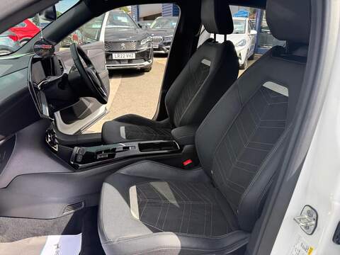 Vauxhall Mokka Electric 54kWh Ultimate Auto 5dr (Long Range) - U80514