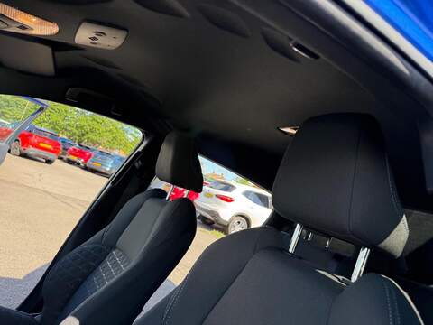 Toyota C-HR 1.8 VVT-h Design CVT Euro 6 (s/s) 5dr - U80520