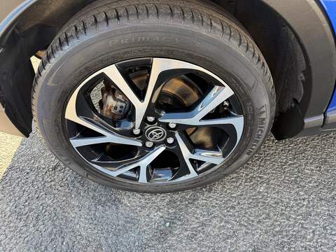 Toyota C-HR 1.8 VVT-h Design CVT Euro 6 (s/s) 5dr - U80520