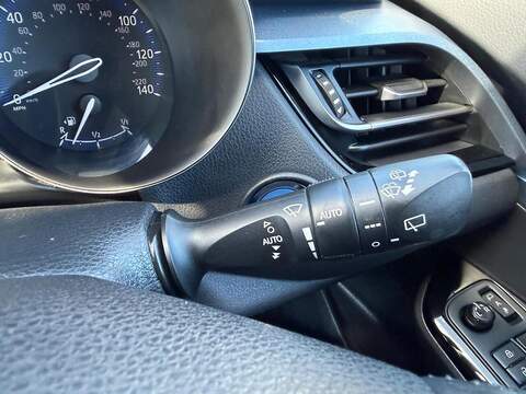 Toyota C-HR 1.8 VVT-h Design CVT Euro 6 (s/s) 5dr - U80520
