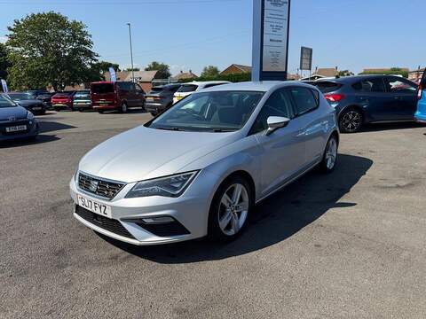 SEAT Leon 1.4 EcoTSI FR Technology Hatchback 5dr Petrol Manual Euro 6 (s/s) (150 ps) - U80529