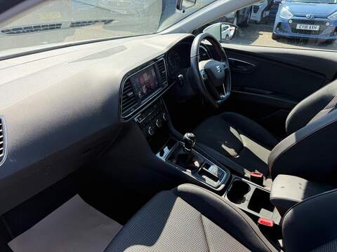 SEAT Leon 1.4 EcoTSI FR Technology Hatchback 5dr Petrol Manual Euro 6 (s/s) (150 ps) - U80529