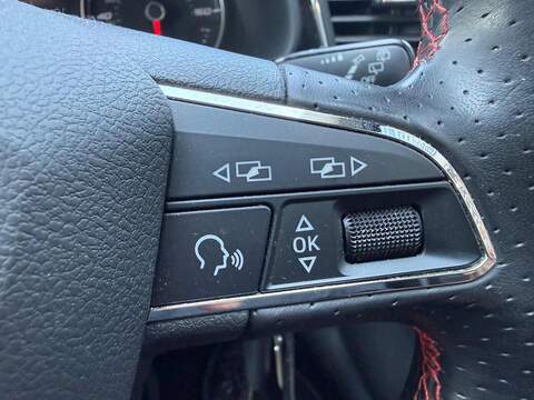 SEAT Leon 1.4 EcoTSI FR Technology Hatchback 5dr Petrol Manual Euro 6 (s/s) (150 ps) - U80529