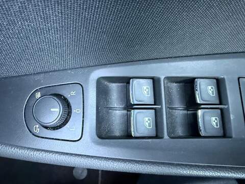 SEAT Leon 1.4 EcoTSI FR Technology Hatchback 5dr Petrol Manual Euro 6 (s/s) (150 ps) - U80529