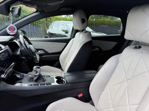 DS AUTOMOBILES DS 7 CROSSBACK 1.5 BlueHDi Prestige Crossback 5dr Diesel Manual Euro 6 (s/s) (130 ps) - U80530