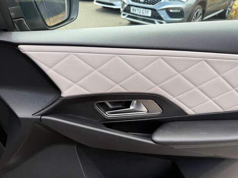 DS AUTOMOBILES DS 7 CROSSBACK 1.5 BlueHDi Prestige Crossback 5dr Diesel Manual Euro 6 (s/s) (130 ps) - U80530