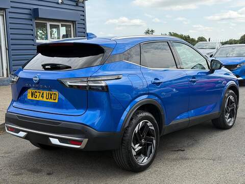 Nissan Qashqai 1.3 DIG-T MHEV N-Connecta Euro 6 (s/s) 5dr - U80532
