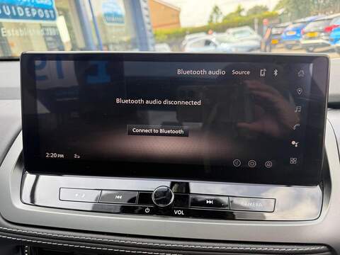 Nissan Qashqai 1.3 DIG-T MHEV N-Connecta Euro 6 (s/s) 5dr - U80532