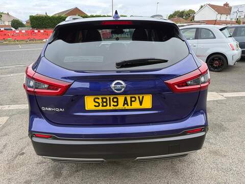 Nissan Qashqai 1.5 dCi N-Connecta SUV 5dr Diesel DCT Auto Euro 6 (s/s) (115 ps) - U80533