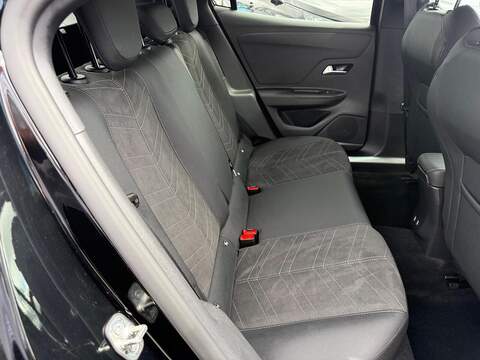 Vauxhall Mokka Electric 50kWh Ultimate Auto 5dr - U80540